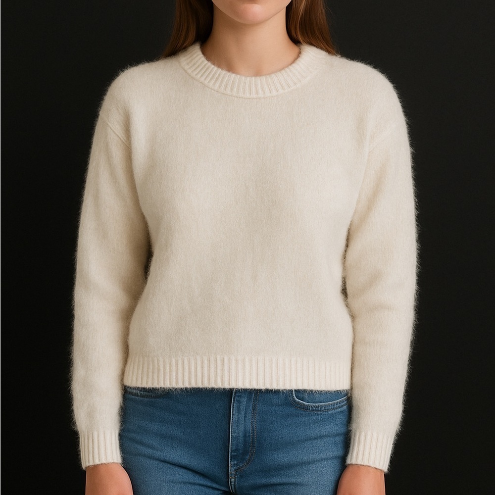 Divided fuzzy Off-White Women's Crew Neck Sweater